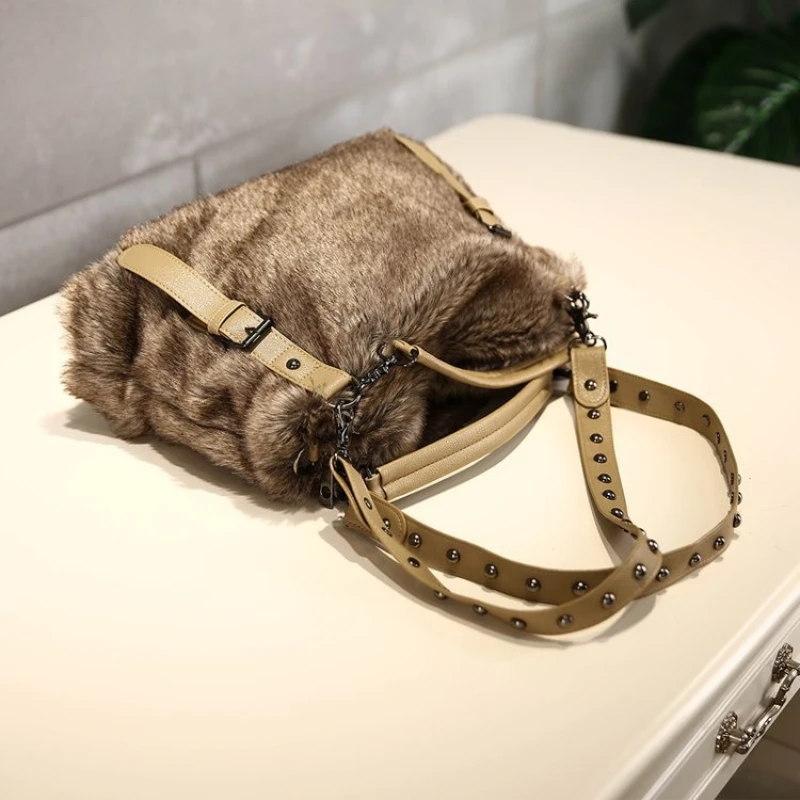 Wollsamt Damen Trendige vielse – Women Bags Guess Bewertung und Preis